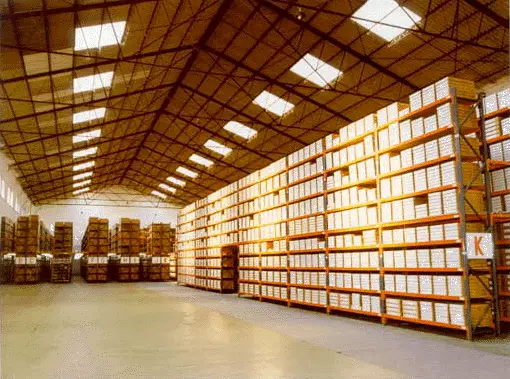 Servicios e Infraestructuras 2 Naves de la litoteca