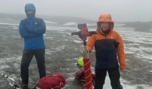 Primera caracterización integral del funcionamiento de un sistema acuífero en la Antártida